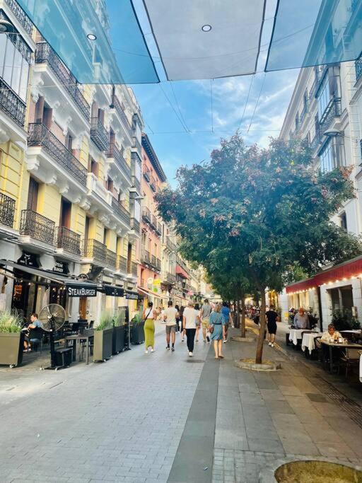 Punta Me Apartments In The Best Location In Madrid Downton Exterior photo